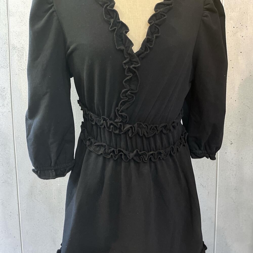 Sunday by wearsundays dress-Sz S-Black-Ruffle neck line-3/4 sleeve-Pullover-1189